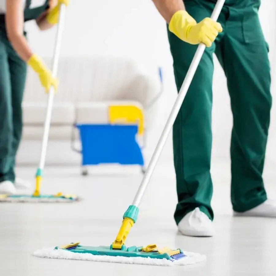 Nakliyat işlerinde kadınların önemi : Kapak Görseli